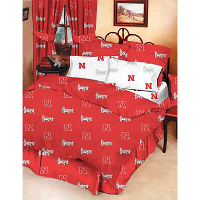 Bedding on Bag Under Ncaa College Bedding Room Decor Accessories Nebraska Huskers