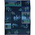 Hombre Leaf Fleece Blanket