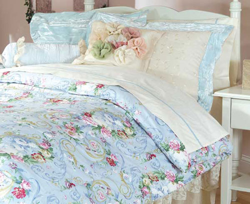 Chloe Blue Twin Floral Duvet