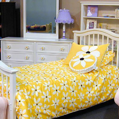 Bee Daisy Duvet