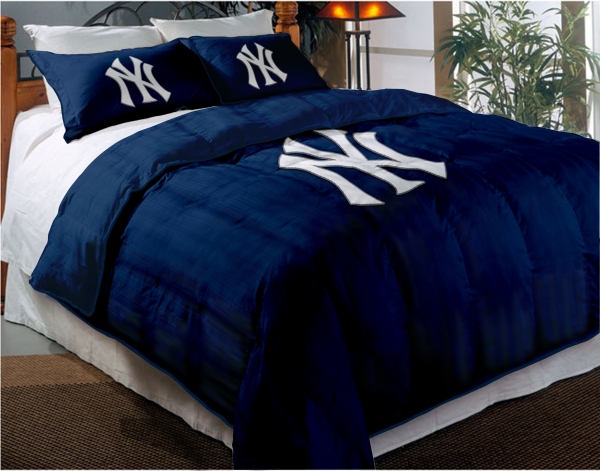 New York Yankees Mlb Twin Chenille Embroidered Comforter Set With