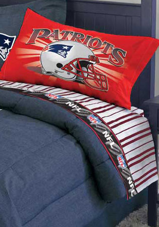 New England Patriots Queen Size Pinstripe Sheet Set