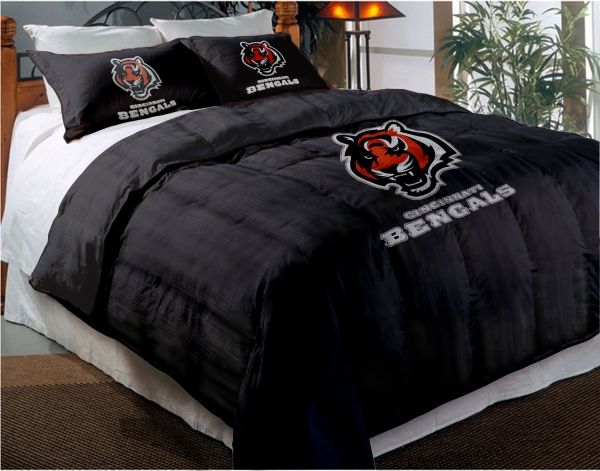 Cincinnati Bengals Nfl Twin Chenille Embroidered Comforter Set With 2 Shams 64 X 86