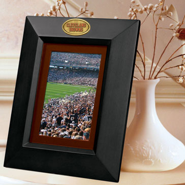 thumbnail image 2 of Cleveland Browns Medallion Frame Kit – 8x10 Photo Double Mat – NFL Football Team Display 2 of 6