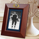 New York Islanders NHL 10" x 8" Brown Vertical Picture Frame